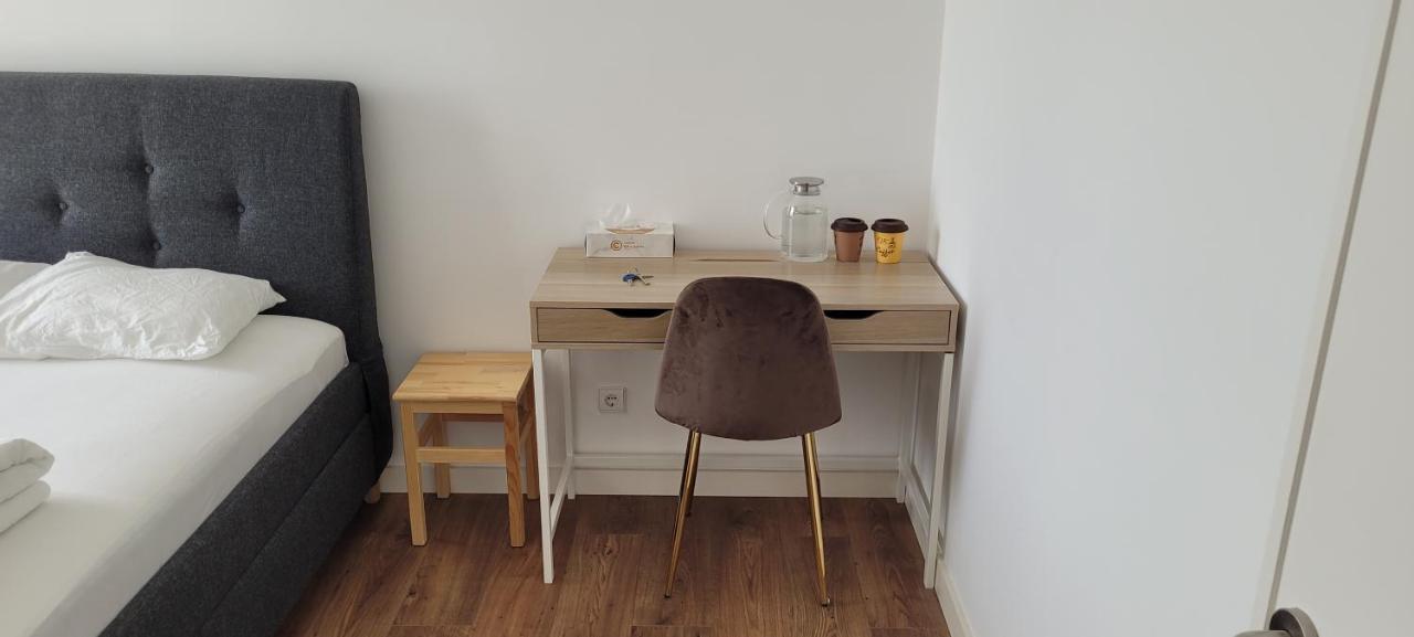 Comfy Near Metro & Airport Accommodatie bij particulieren